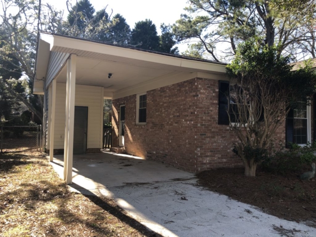 A one story house at 1832 Gippy Lane West Ashley